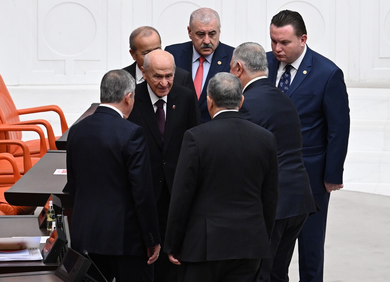 Bahçeli, TBMM Genel Kurulu'nu terk etti! 'AYM'nin yapması gerekeni yapıyorum'