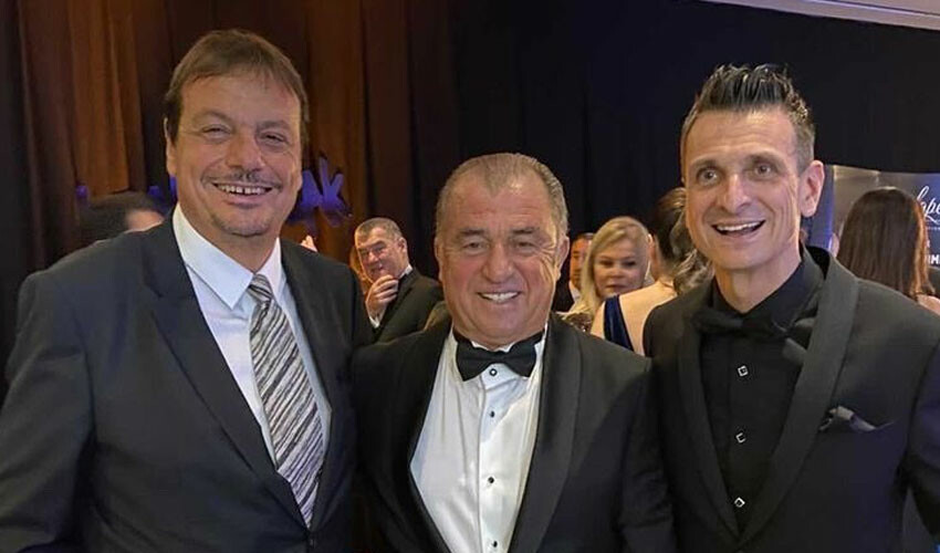 Fatih Terim geri döndü! Efsane hocanın yeni adresi Yunanistan oldu Fatih Terim geri döndü! Efsane hocanın yeni adresi Yunanistan oldu