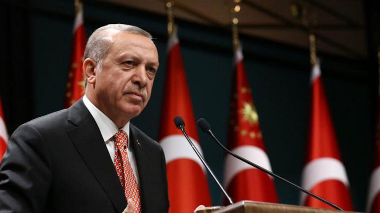 Cumhurbaşkanı Erdoğan'dan asgari ücret açıklaması: Hayırlı olsun Cumhurbaşkanı Erdoğan'dan asgari ücret açıklaması: Hayırlı olsun