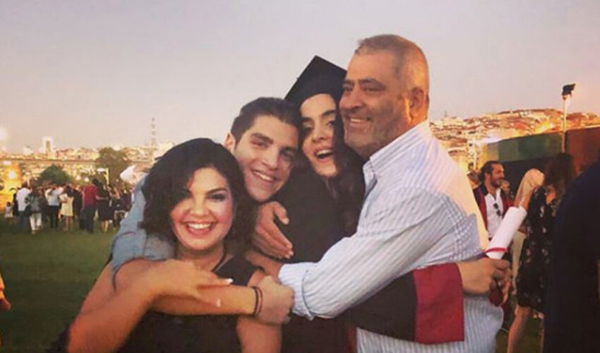 Eşinin vefatıyla yıkılan Elif Karlı içini döktü! “Mutluluğu tek başıma yaşattı hayat” Eşinin vefatıyla yıkılan Elif Karlı içini döktü! “Mutluluğu tek başıma yaşattı hayat”