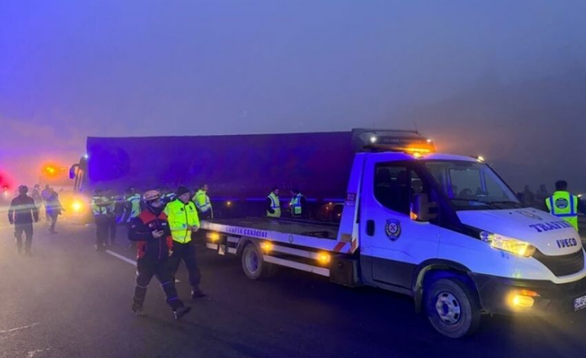 Sakarya trafik kazası! Son dakika haberleri! Kuzey Marmara Otoyolu'nda kaza mı oldu? Sakarya trafik kazası! Son dakika haberleri! Kuzey Marmara Otoyolu'nda kaza mı oldu?