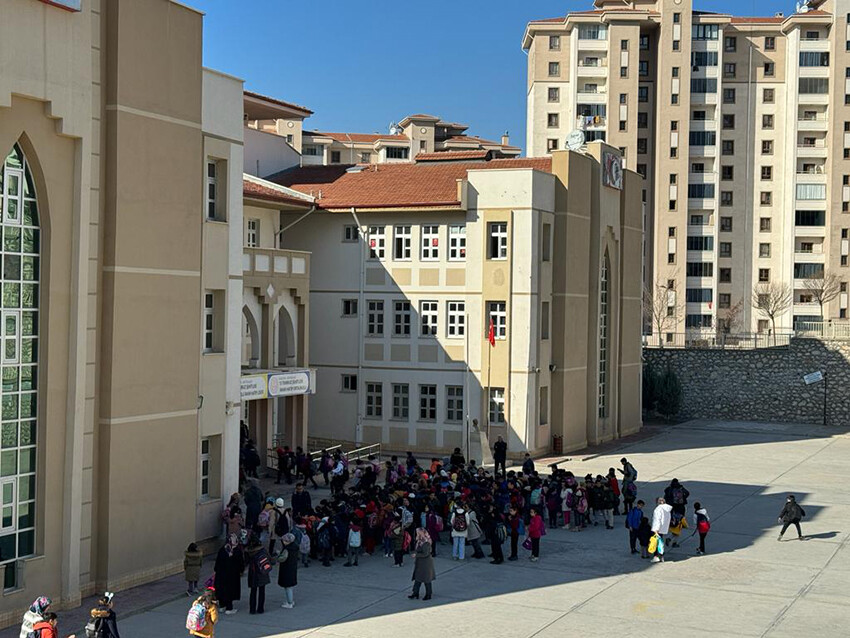 Malatya'da iki günde ikinci şiddetli deprem Malatya'da iki günde ikinci şiddetli deprem