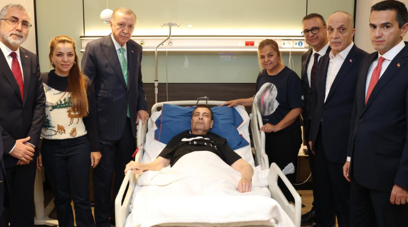 Erdoğan’dan hastanede tedavi gören 2 isme sürpriz ziyaret Erdoğan’dan hastanede tedavi gören 2 isme sürpriz ziyaret