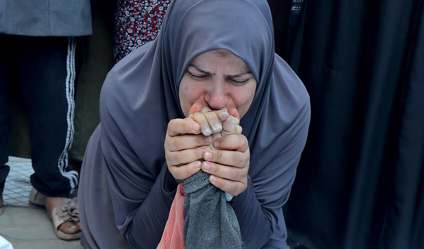 İsrail ordusu 8 yaşındaki Filistinli ikizleri doğum günlerinde katletti! Acılı anne 'Ben onları 5 yıl bekledim' diyerek gözyaşı döktü