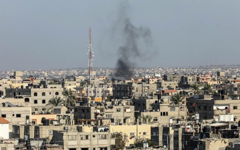 Hamas ile İsrail arasında ateşkes ve rehine takası konusunda yeni anlaşma sağlandığı iddia edildi Hamas ile İsrail arasında ateşkes ve rehine takası konusunda yeni anlaşma sağlandığı iddia edildi