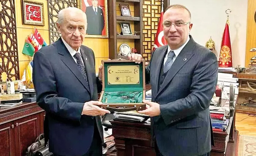 Yıl başında yeni yaşına girecek Bahçeli’ye 3 özel hediye! Silahlarda birbirinden ilginç detaylar var