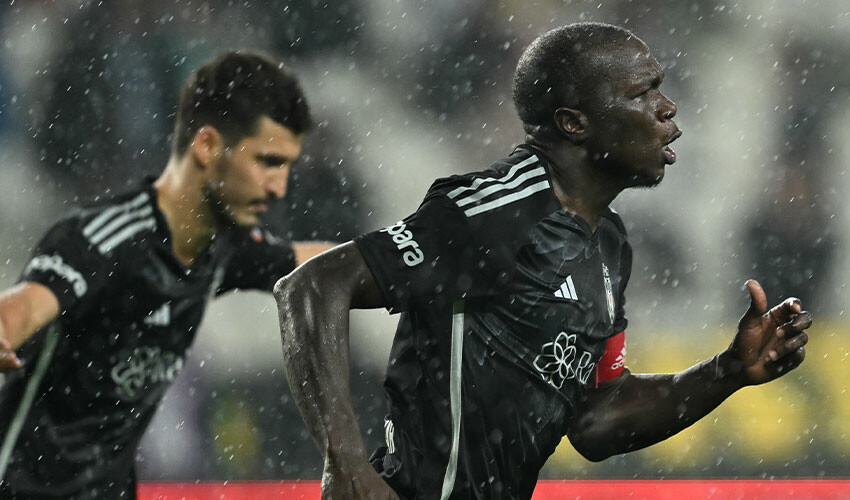 Aboubakar hedef şaşırttı! Kamerunlu golcünün yeni takımını duyurdular
