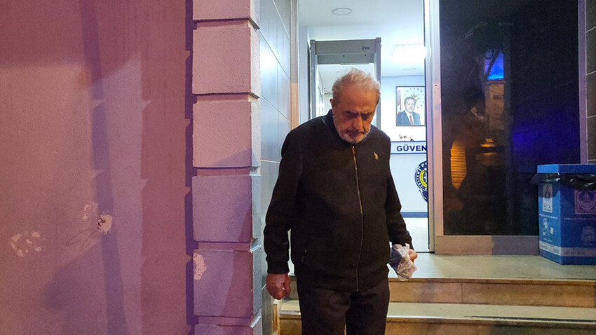 Kurye gibi gelip ev sahibine dehşeti yaşattılar! El ve ayaklarını bağladıktan sonra...