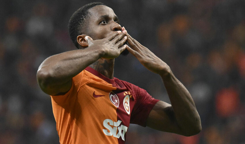 Galatasaray'da yaprak dökümü! Yaz transfer döneminde coşkuyla karşılanmıştı Galatasaray'da yaprak dökümü! Yaz transfer döneminde coşkuyla karşılanmıştı