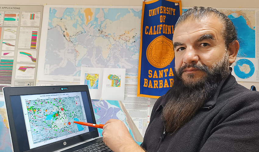 Hakkari'de deprem! AFAD ilk detayları duyurdu Hakkari'de deprem! AFAD ilk detayları duyurdu