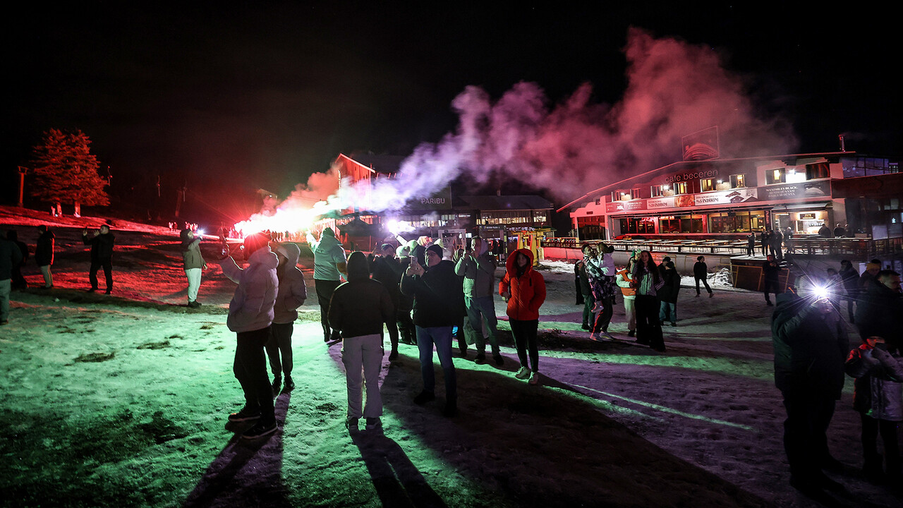 Türkiye 2024'e 'merhaba' dedi! İşte yurttan manzaralar...