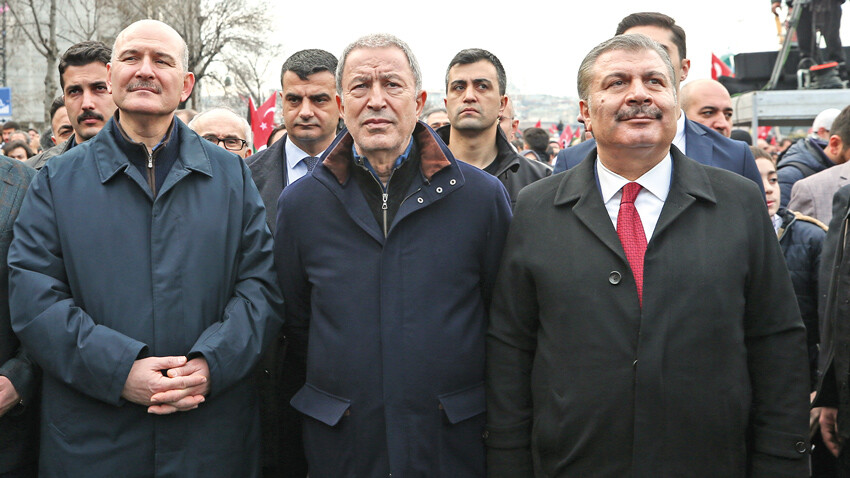 Galata'dan dünyaya mesaj! Şehitler ve Filistin için tarihî yürüyüş düzenlendi