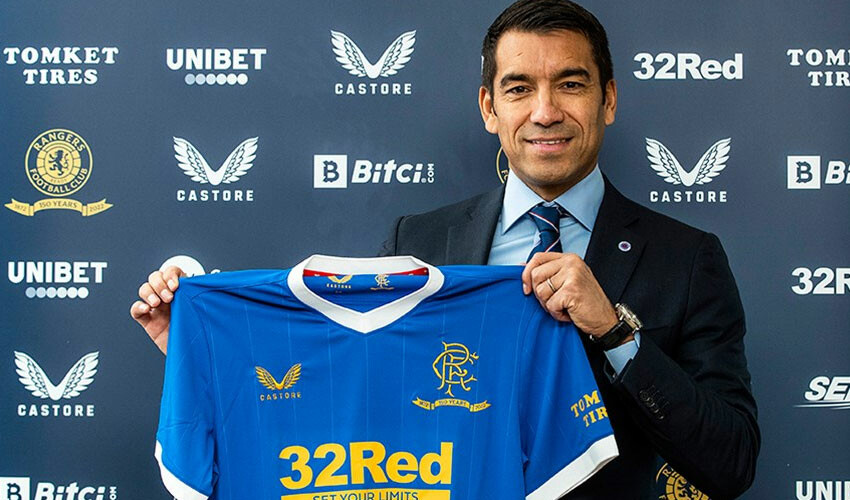 Beşiktaş yeni hocayı buldu! Giovanni van Bronckhorst imzaya çok yakın Beşiktaş yeni hocayı buldu! Giovanni van Bronckhorst imzaya çok yakın