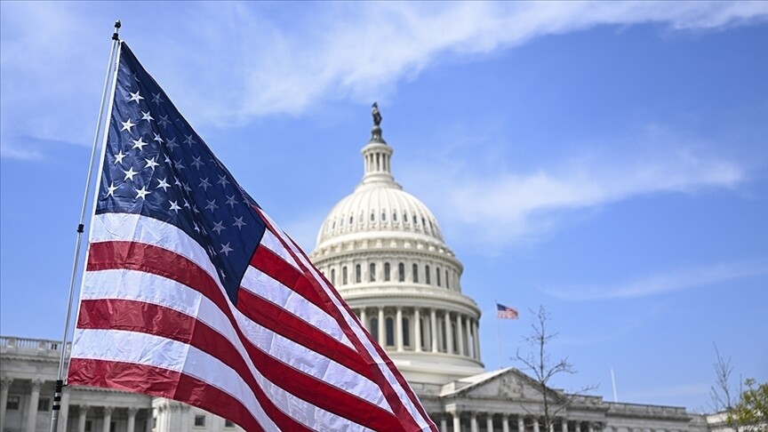 Kızıldeniz'de savaşa ramak kaldı! ABD 10 Husi'yi öldürdü, İran'dan karşı hamle geldi Kızıldeniz'de savaşa ramak kaldı! ABD 10 Husi'yi öldürdü, İran'dan karşı hamle geldi