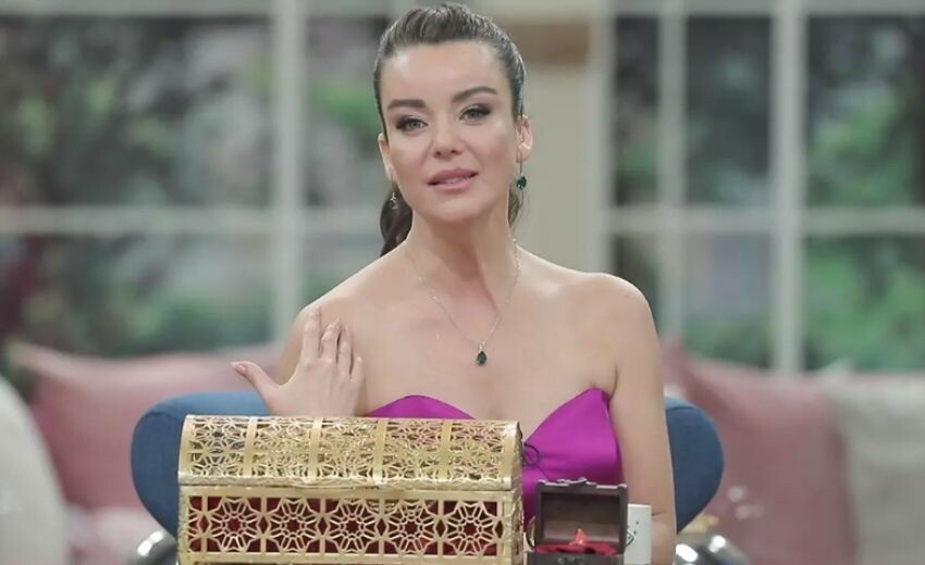 3 Ocak Gelinim Mutfakta çeyrek altını kim kazandı? Gelinim Mutfakta puan durumu nedir, kim 1. oldu? 3 Ocak Gelinim Mutfakta çeyrek altını kim kazandı? Gelinim Mutfakta puan durumu nedir, kim 1. oldu?