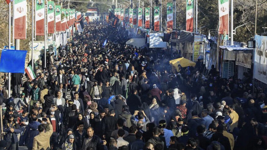 İran'da Kasım Süleymani mezarına saldırıyı DAEŞ üstlendi