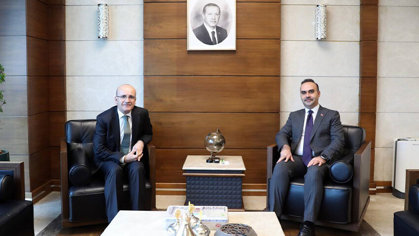 Sanayi ve Teknoloji Bakanlığı'nda üçlü zirve! 'Birlikte başaracağız'