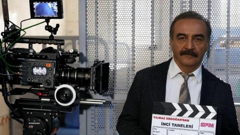 İnci Taneleri Dilber'in söylediği şarkı kimin? İnci Taneleri Dilber gerçek hayatta var mı? İnci Taneleri Dilber'in söylediği şarkı kimin? İnci Taneleri Dilber gerçek hayatta var mı?