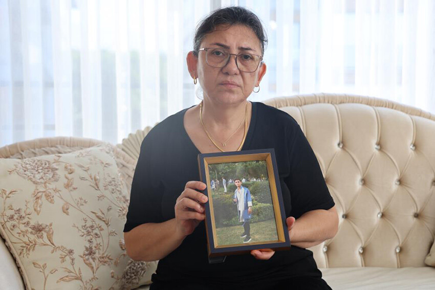 Bu acının tarifi yok! Depremden bu yana haber alamadığı oğlundan ümidini kesmedi