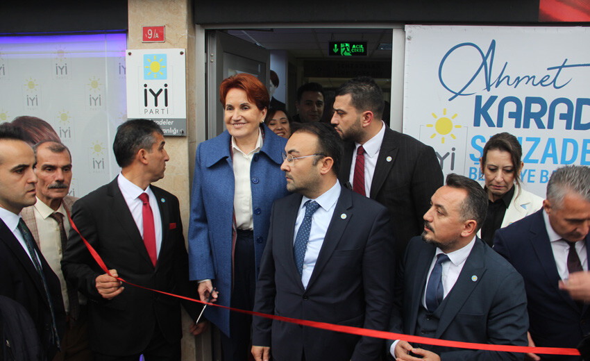 Akşener'den CHP'ye gönderme: İyi ki de hür ve müstakil olarak bu seçime giriyoruz Akşener'den CHP'ye gönderme: İyi ki de hür ve müstakil olarak bu seçime giriyoruz