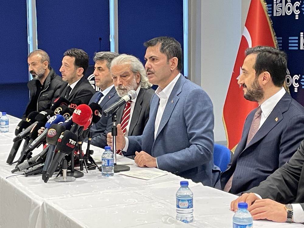 İstanbul trafiği için harekete geçti! Murat Kurum: Mahmutbey kavşağındaki yükü azaltacağız