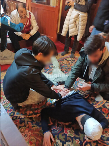 Fatih Camii’nde imamın bıçaklandığı anının görüntüleri ortaya çıktı