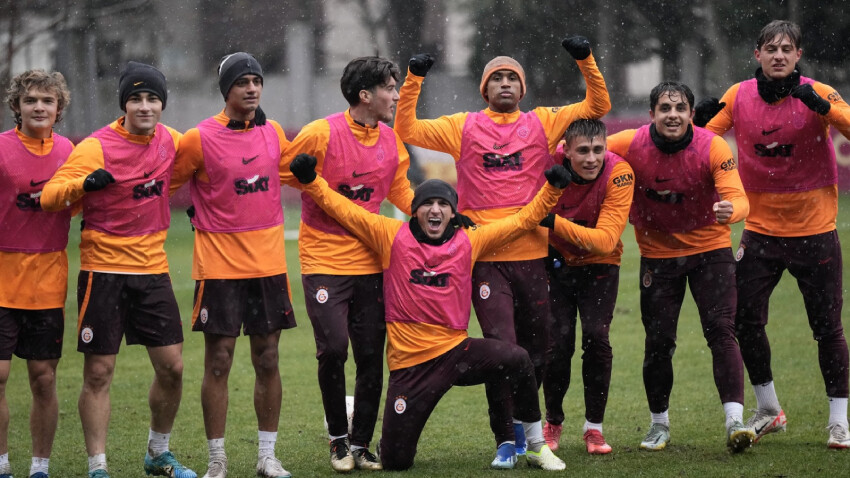 Sivasspor - Galatasaray maçı öncesi Bülent Uygun'dan  Sivasspor - Galatasaray maçı öncesi Bülent Uygun'dan