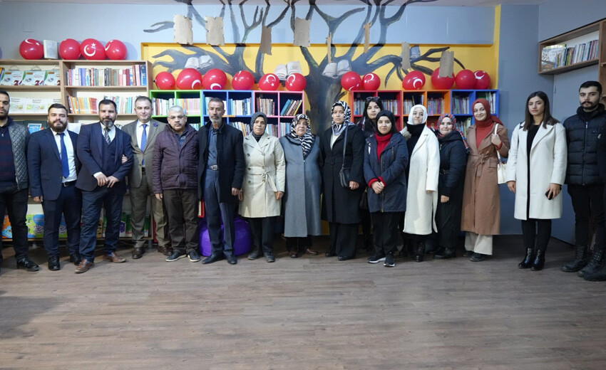 Kazada vefat eden İHA muhabirlerinin isimleri köy okulunda yaşatılacak