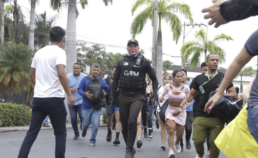 Ekvador'da gerginlik had safhada! Çete çok sayıda polis kaçırdı, sivilleri katletti
