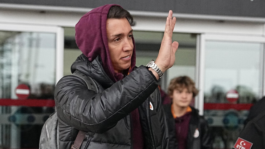 Galatasaray zorlu Sivasspor deplasmanına 8 eksikle gitti! Icardi yine yok Galatasaray zorlu Sivasspor deplasmanına 8 eksikle gitti! Icardi yine yok