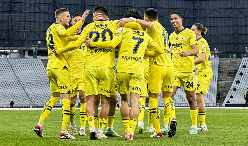 Fenerbahçe, Konyaspor'u ağırlıyor! İlk 11'ler belli oldu