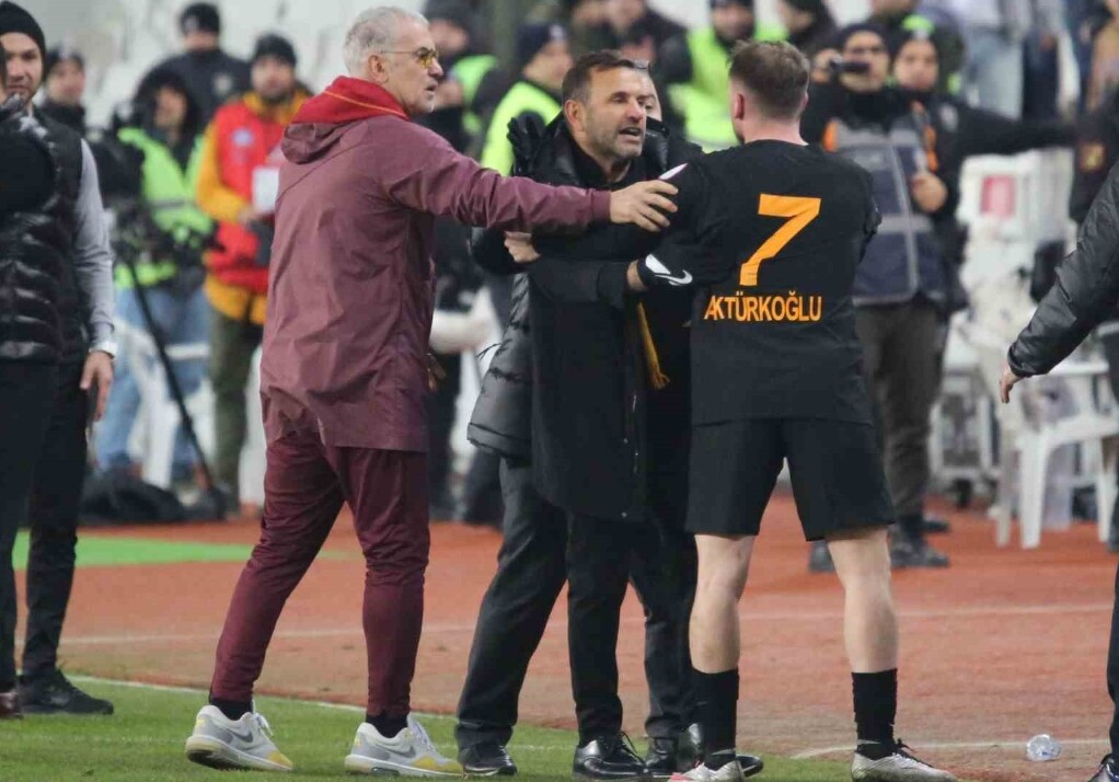 Kerem Aktürkoğlu kaç maç ceza alacak? Kerem Aktürkoğlu neden, nasıl kırmız kart gördü, ne yaptı?