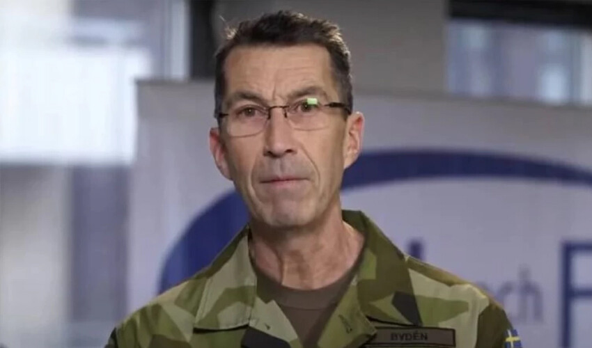 Arka arkaya gelen 'Savaş' uyarıları İsveçli gençlerde endişeye sebep oldu Arka arkaya gelen 'Savaş' uyarıları İsveçli gençlerde endişeye sebep oldu