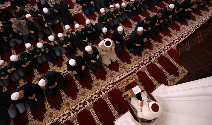 İslam alemi mukaddes aylara buruk giriyor...