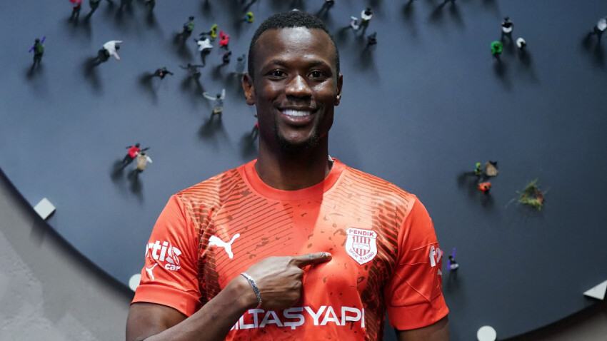 Umut Nayir'den transferde ters köşe! Fenerbahçe'de bir ayrılık daha