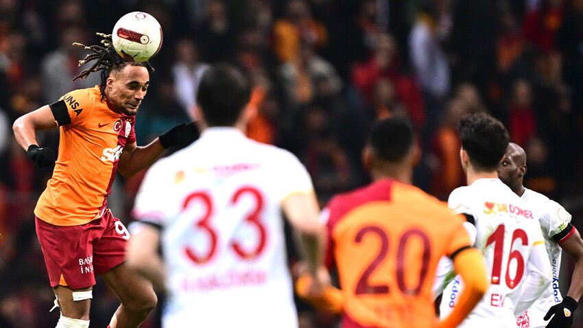 Galatasaray'ın zirve takibi sürüyor! 3 puanı 2 golle aldı (Galatasaray 2-1 Kayserispor) Galatasaray'ın zirve takibi sürüyor! 3 puanı 2 golle aldı (Galatasaray 2-1 Kayserispor)