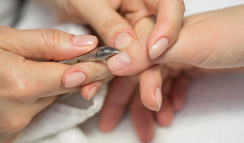 Birçok kişi tehlikeden habersiz, deri altına nüfuz edip kansere kadar götürüyor