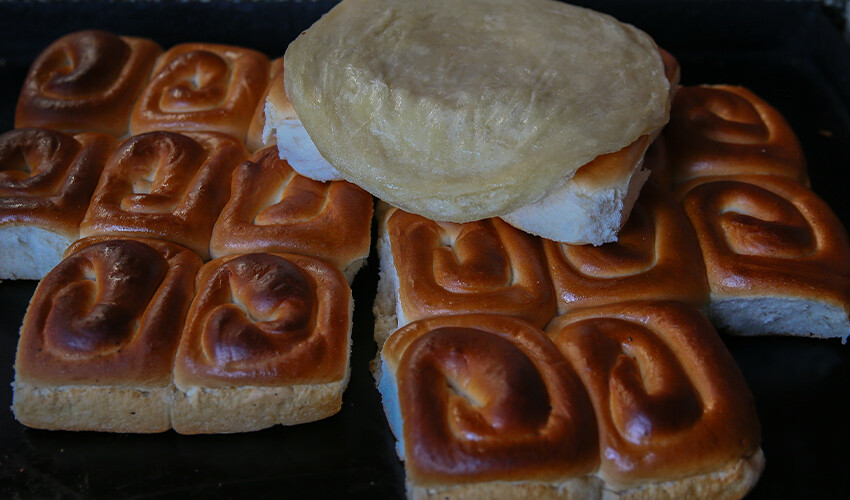 Lezzeti tescillendi! Odun ateşinde pişiyor, bir yiyen bir daha istiyor Lezzeti tescillendi! Odun ateşinde pişiyor, bir yiyen bir daha istiyor