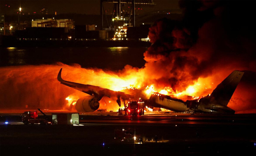 Japonya'da bir uçak kazası daha!