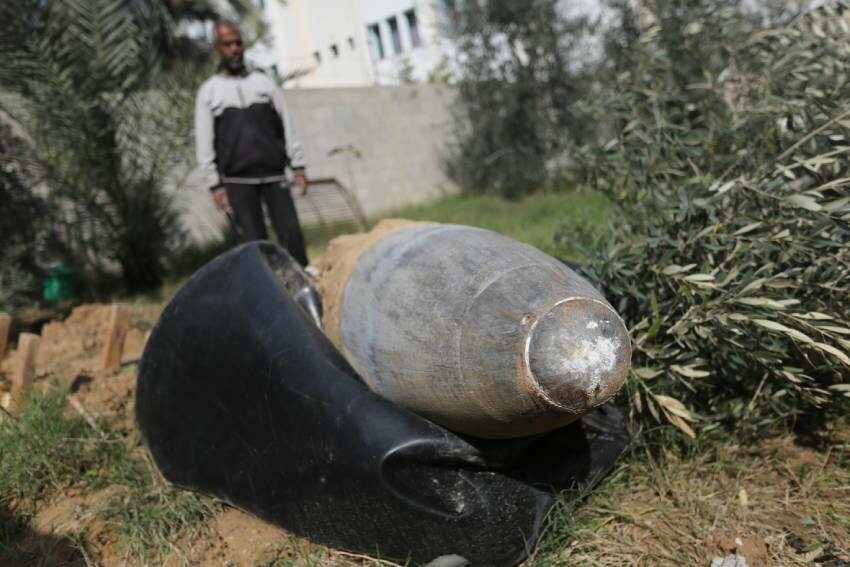 Ölümle yaşam arasında ince çizgi: Patlamamış bombalar Filistinlileri tehdit ediyor