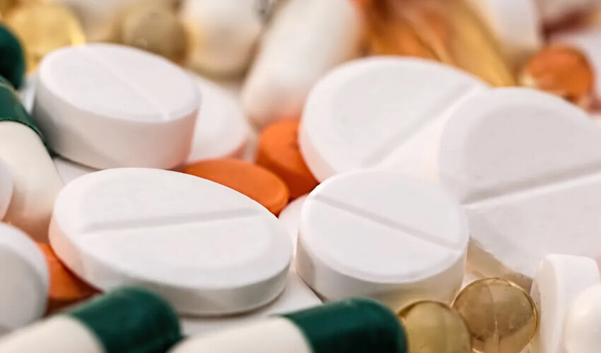 Bitkisel ilaçlara dikkat, zararsız sanılıyor ama böbrekleri bitiriyor Bitkisel ilaçlara dikkat, zararsız sanılıyor ama böbrekleri bitiriyor