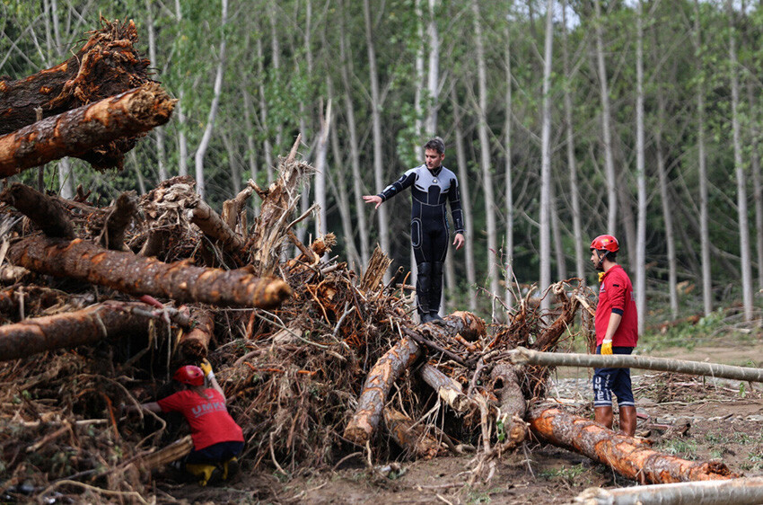'Kaçak ve imara aykırı' itirafı iddianamede! Bungalov faciasında istenen ceza belli oldu