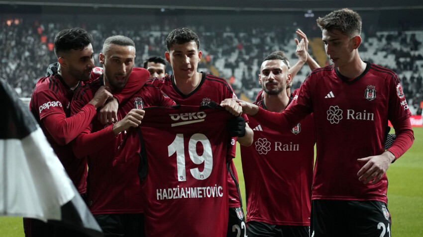 Beşiktaş Kupa'ya 4 gollü Eyüpspor galibiyetiyle başladı, Santos evinde 2'de 2 yaptı