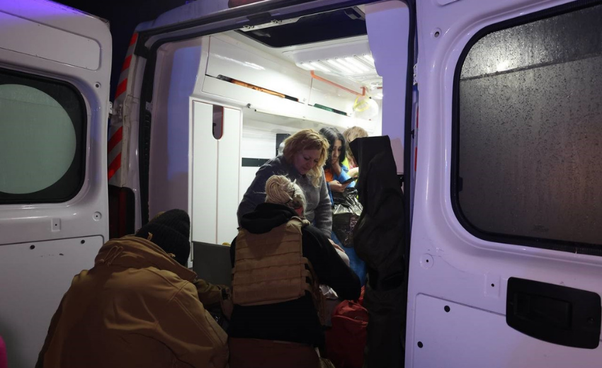 Rusya Harkov'da sivillerin evlerini vurdu, 17 kişi yaralandı Rusya Harkov'da sivillerin evlerini vurdu, 17 kişi yaralandı