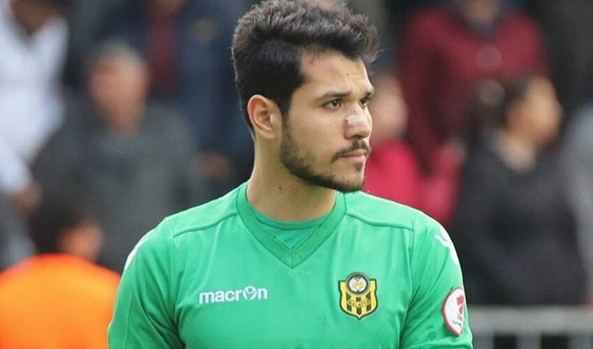 Fatih Terim yeni kalecisini Süper Lig'den buldu Fatih Terim yeni kalecisini Süper Lig'den buldu