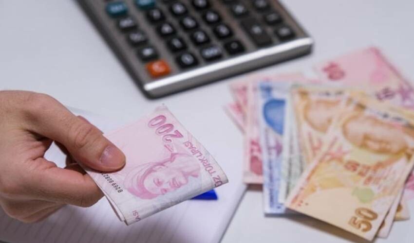 SGK Uzmanı Özgür Erdursun: Emekli maaşlarına bir zam daha gelebilir