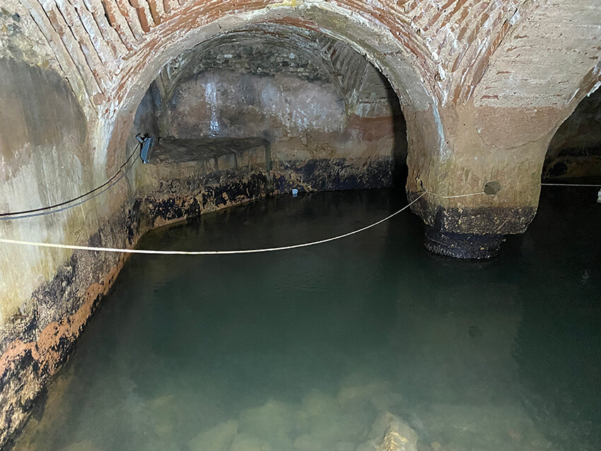 Sıra gizemli sarnıçta! Fatih Sultan Mehmed'in Karadeniz Medresesi'nde son aşamaya gelindi - 4. Resim