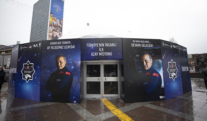 Fezada ilk Türk, bir hasret sona eriyor... Alper Gezeravcı bu gece uzay yolcusu