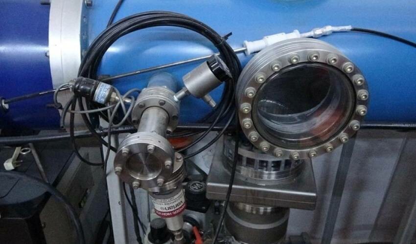 Türk bilim insanlarından akıl almaz buluş! Tek bir tuşla havadaki uçağı anında düşürüyor Türk bilim insanlarından akıl almaz buluş! Tek bir tuşla havadaki uçağı anında düşürüyor