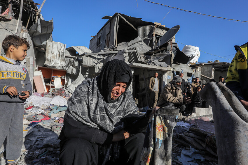 İsrail Gazze'nin güneyini bombardımana tuttu: 16 kişi hayatını kaybetti İsrail Gazze'nin güneyini bombardımana tuttu: 16 kişi hayatını kaybetti
